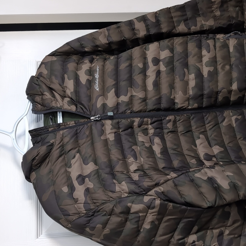 Eddie Bauer EB 700 Down Camo Puffer Jacket Size Large Tall